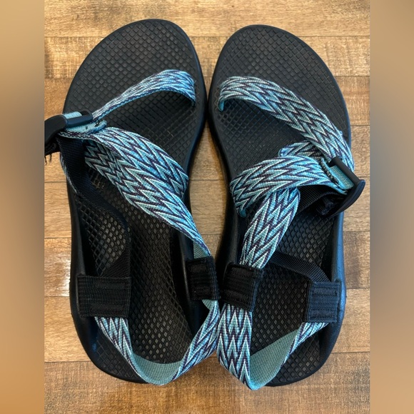 Chaco Z/Cloud women’s size 7 - Picture 1 of 3